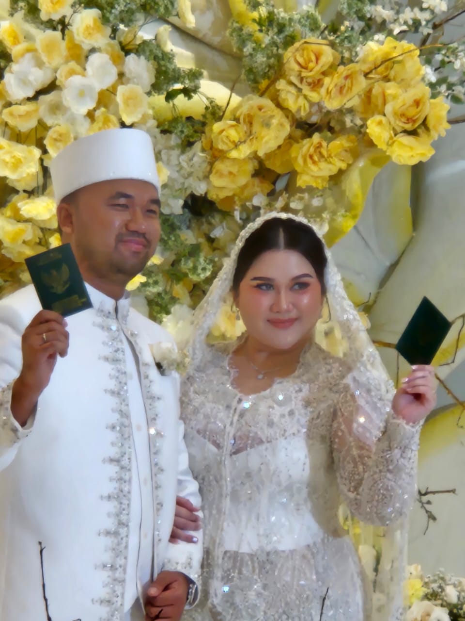Kekompakan Pengurus AKP2I dalam Kebersamaan di Pernikahan Putri Bungsu Bapak Riswan